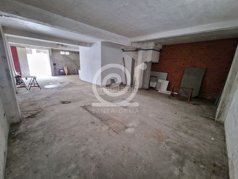 Foto cf73d296-6e4e-4be4-8466-d4762052a150. Geschäftsraum in Acea de Ama - O Burgo Culleredo