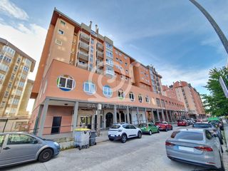 Pis  Rúa de josé luis bugallal marchesi. Piso en calle jl bugallal marchesi, polígono de elviña 2ª fase (