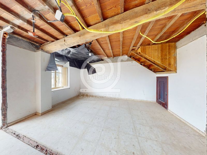 Foto 73e517fe-2dbc-4912-a929-232bc6679545. Casa a Bergondo