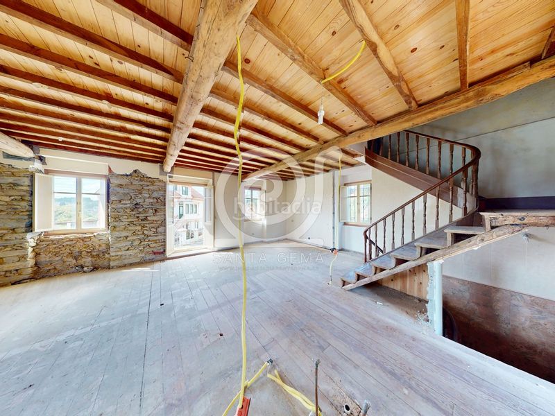 Foto fbfa7017-4c48-4e57-8ede-143cf6159250. Casa a Bergondo