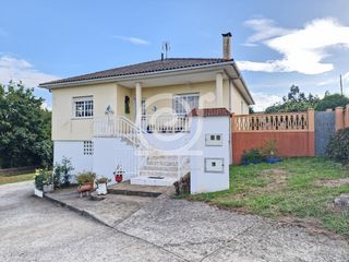 Casa  Estrada a tarrío 36-34. Casa en tarrío (culleredo)