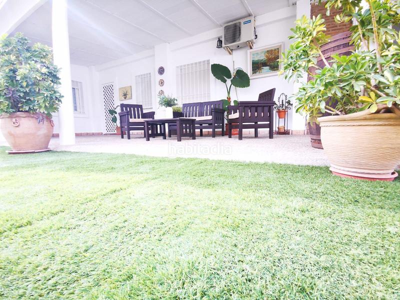 Foto d9c919ab-7e54-4bb2-b38a-2bcd2219643e. Alquiler chalet en calle séneca 22 oferta feria de ecija - villaparaiso en Écija