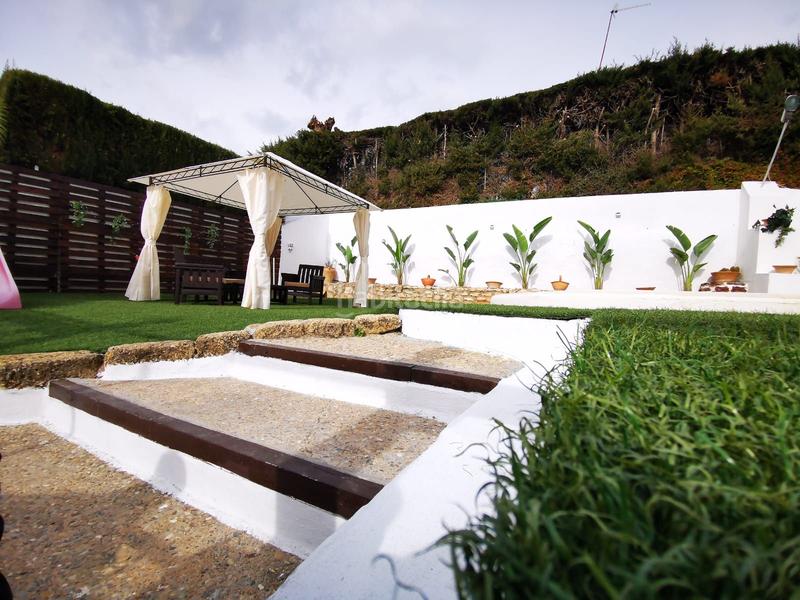 Foto 5e3d5e10-75bc-4222-af09-f95f95d8747c. Lloguer xalet a calle séneca 22 a Écija