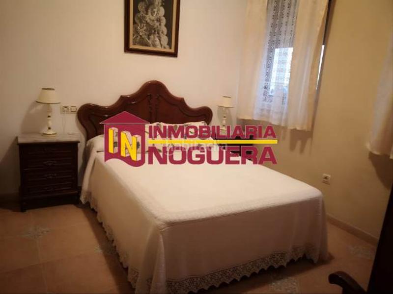 Foto a754d4d6-4fb8-4909-bebf-a23be1d8fef2. Maison avec parking dans Écija