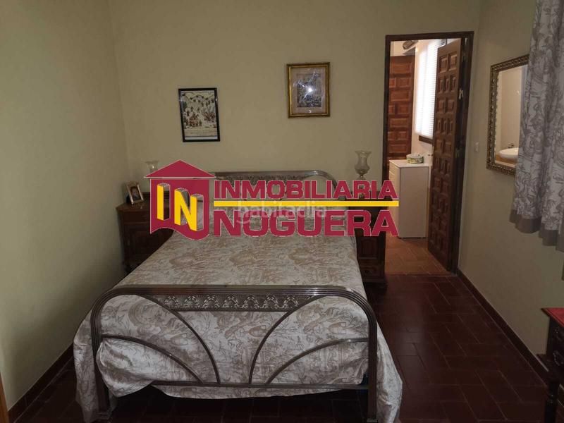 Foto ada8844c-23ff-4628-aee0-7d1d8d114f2e. Maison avec parking dans Écija