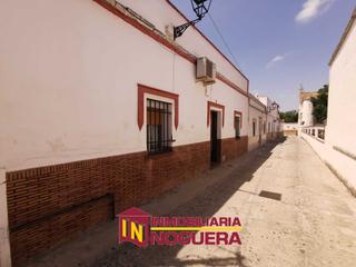 Haus in Calle sor cándida sainz alonso 8. Casa  planta baja zona calle mayor