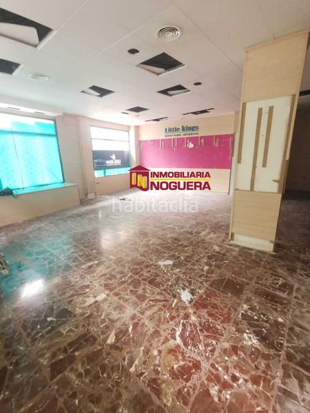 Foto f83c527c-bbca-4c56-b251-a4cdc2972894. Rent business premise in Écija