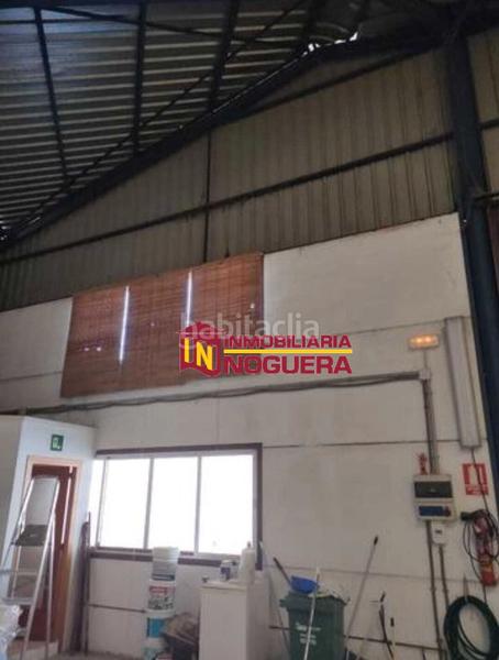 Foto 5a00f5e3-4643-4bfb-865c-df4a47203127. Industrial building in Écija