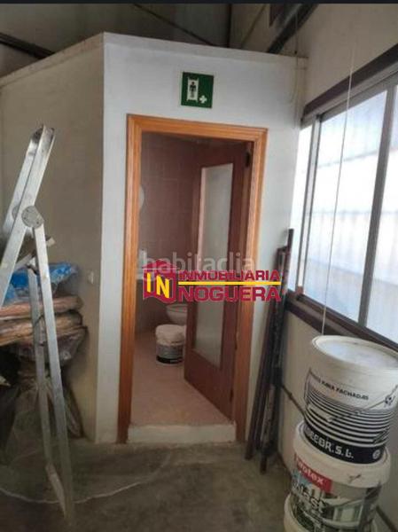 Foto ba04d50c-d83b-437e-b89d-ecc8f398463c. Industrial building in Écija