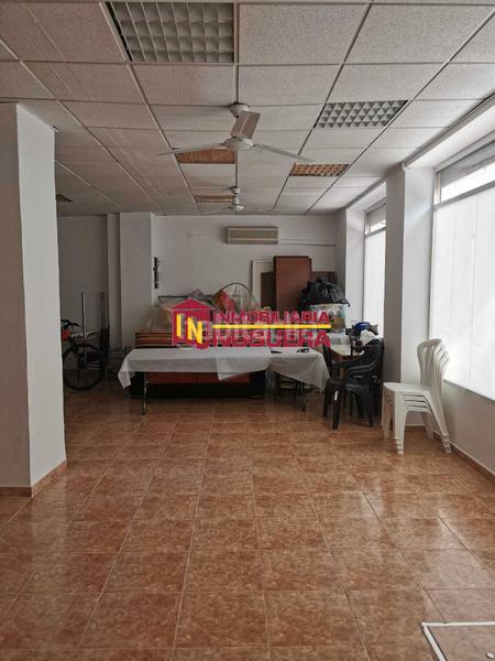 Foto 32924aa3-27cb-49b8-b42e-84aee2ba5f2a. Locale commerciale in Écija