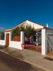 Chalet à Cañada Rosal. ??chalet urbano con casa y piscina  en cañada rosal??