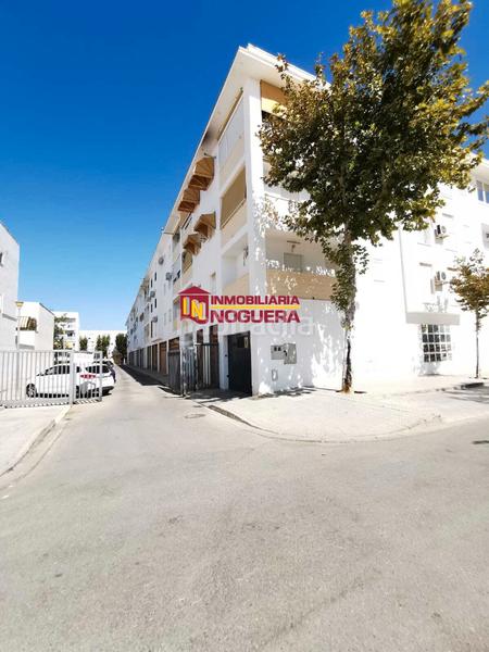 Foto 6817426b-f73b-4644-b476-d27abfc0d37d. Pis a calle victoria kent 7 a Écija