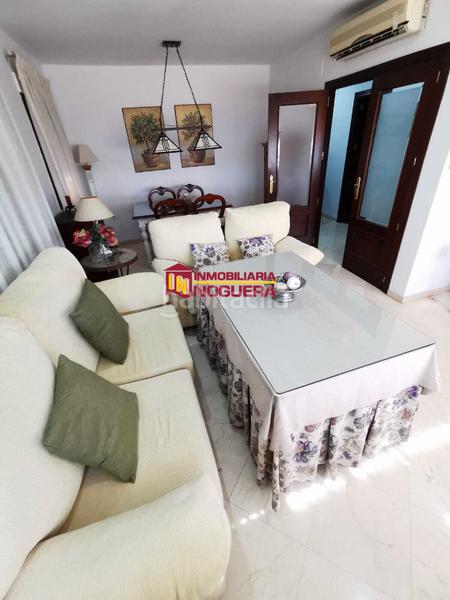 Foto 6ee1db19-639f-4248-bd9c-edb467d321af. Pis a calle victoria kent 7 a Écija