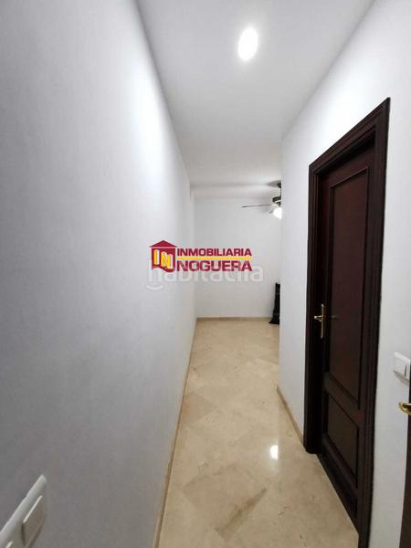 Foto f809c491-34b9-4d60-b1d3-0582a041b5fa. Pis a calle victoria kent 7 a Écija