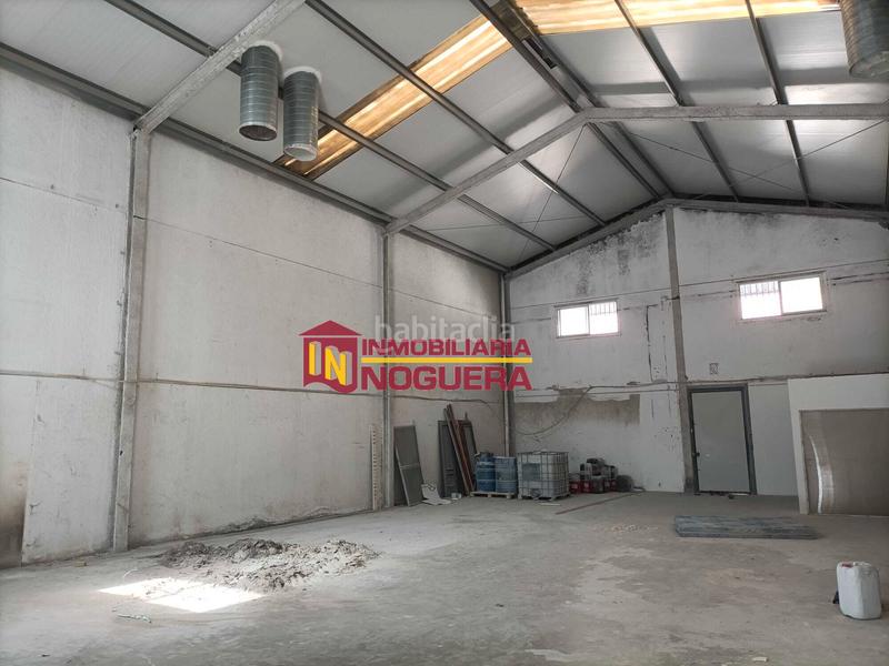 Foto dd15b19f-4355-4434-94c8-775fc3dd3fdc. Industrial building in Écija