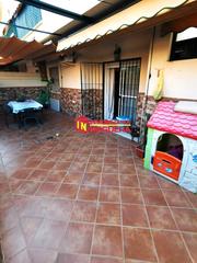 Pis a Écija. ??piso bajo con patio , plaza de garaje para 2 ??  y trastero en