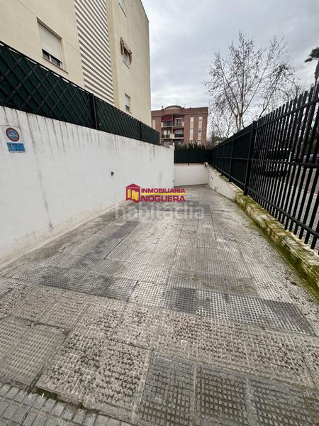 Foto 4553c275-b9c5-4a8d-986b-ba6daa4160bc. Aparcament cotxe a calle barcelona 5a a Écija