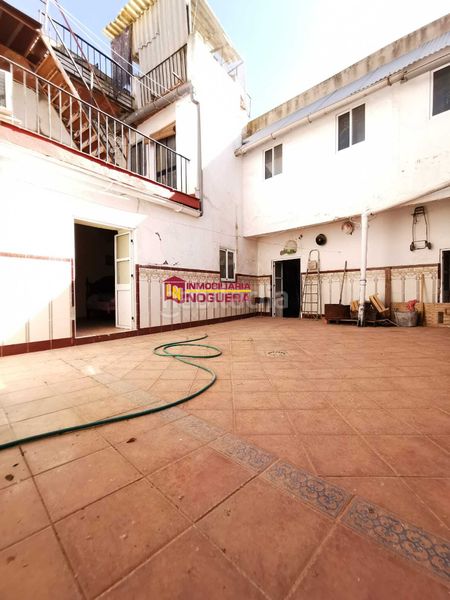 Foto 58fffbec-3308-4ff2-aa05-5fd5dcf2cd04. Casa ??casa para reformar zona centro de ecija, sevilla)?? en Écija