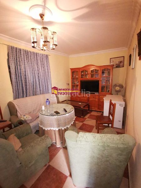 Foto 79ed69d3-2801-44bf-8c15-d886e5a1f6b2. Casa ??casa para reformar zona centro de ecija, sevilla)?? en Écija