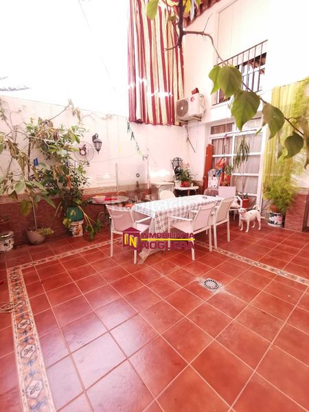 Foto 60b3217e-32a7-4fae-93d9-7b534ffdbe8b. Casa a Écija