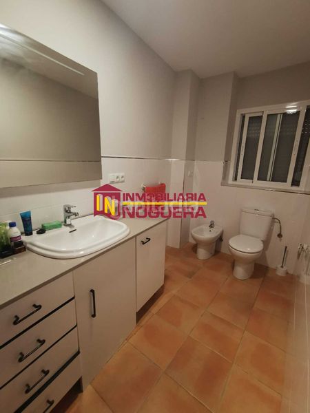 Foto a7a30385-b4a8-4b12-b607-2a59792603de. Casa a Écija