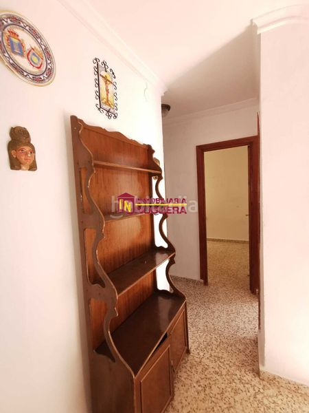 Foto d42ac9c6-8a80-4389-9c8e-1b652c9a4b07. Duplex in Écija