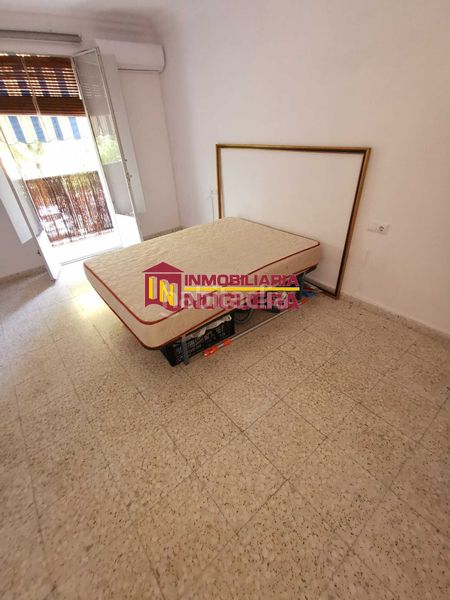 Foto 5ee8f90a-e7d8-4234-9e52-9b43246c792e. Rent flat in Écija
