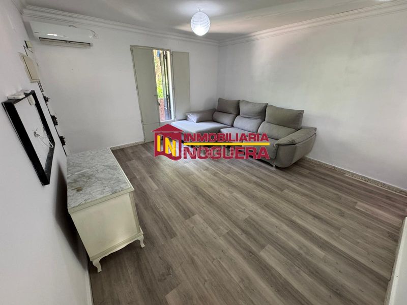 Foto d7196b15-062f-4b58-b351-52b6562303e5. Rent flat in Écija