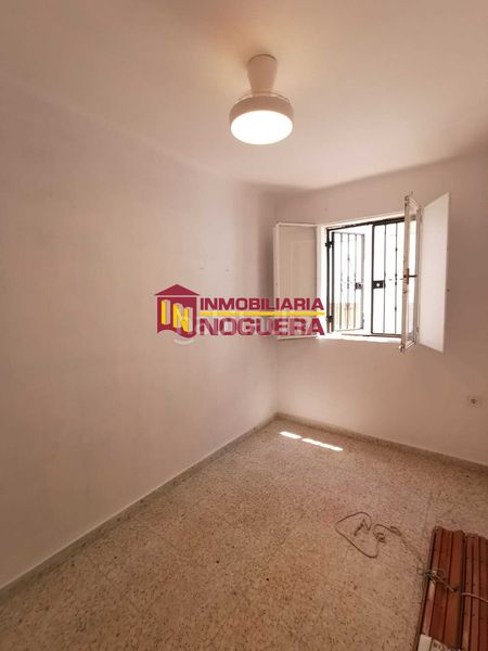 Foto ebbaecd8-e762-4251-9d26-d3cc23fdf2d6. Rent flat in Écija