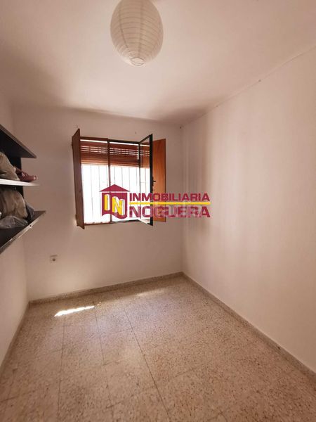 Foto ffc185a6-ffe0-4720-a868-bb52dcf78dba. Rent flat in Écija