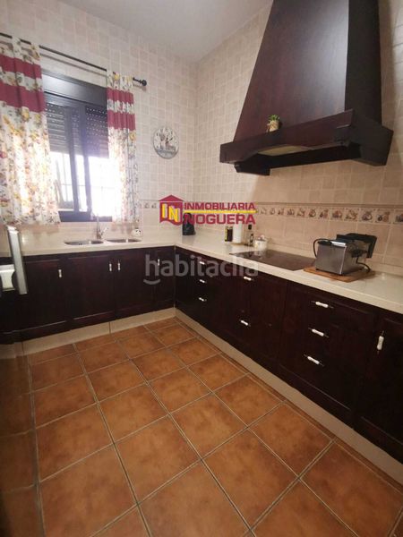 Foto 122a35d6-9d13-47da-a839-429fe4ade810. Casa a avenida huelva 26 a Luisiana (La)