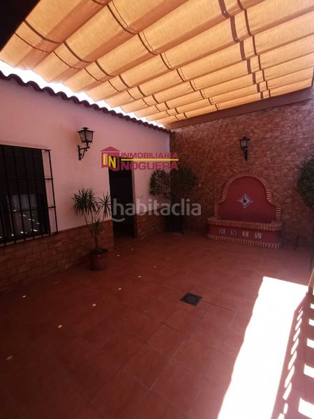 Foto 24bd6139-24b6-4d74-9e46-f27c02659e57. Casa a avenida huelva 26 a Luisiana (La)