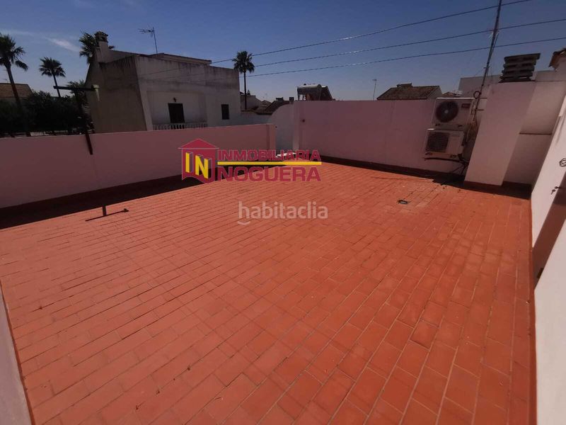 Foto 92bb910b-1e19-4571-91d7-5d44c01f5f6c. Casa a avenida huelva 26 a Luisiana (La)