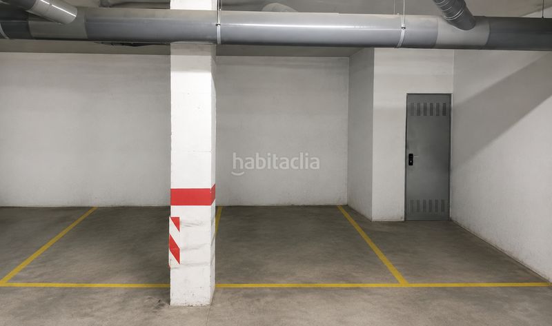 Foto 87555286-793a-4cfa-932d-d6e1d0418d30. Posto auto in Écija