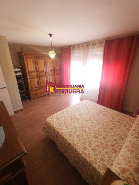 Foto 59ca7f84-9971-4985-bcc7-98c0d28530a6. Casa a calle ciprés 19 a Écija