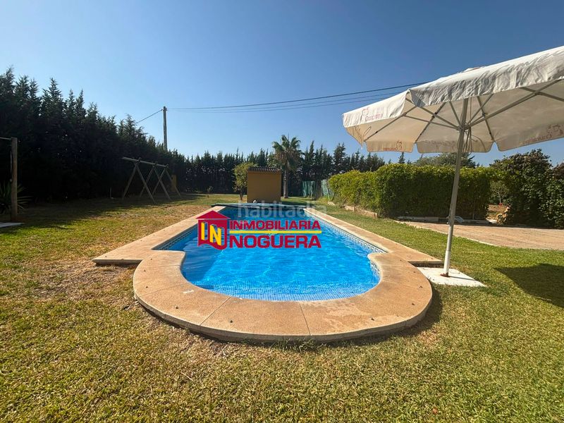 Foto f3d85030-7228-4471-afb8-7b5bc24bc345. Finca rústica a Écija