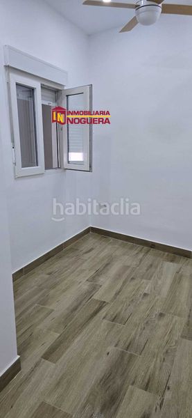 Foto 9a312766-38f5-46ef-b94a-a2d845773d28. Rent flat in calle vidal 13 in Écija