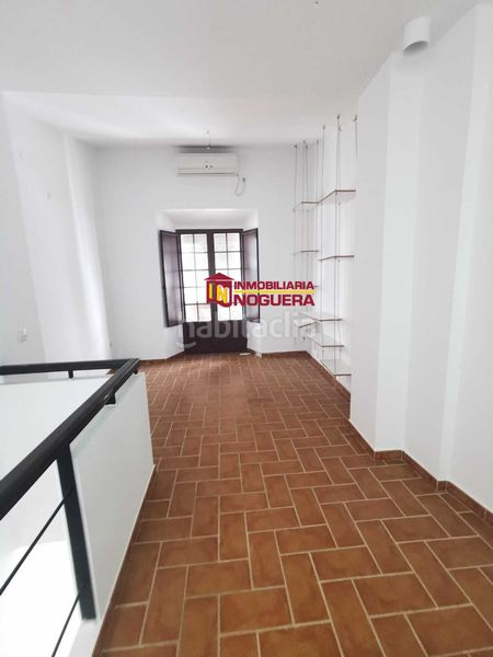 Foto a9be1629-d9c3-4bbb-b602-c0a9f3f40bfd. Edificio ?? edificio en venta- local + vivienda con solarium. ?? en Écija