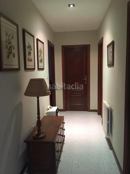 Foto 316f334d-ac60-49dc-bcb5-f2d1fc9cfd0f. Casa in Zona Fernández Labreda Pontevedra