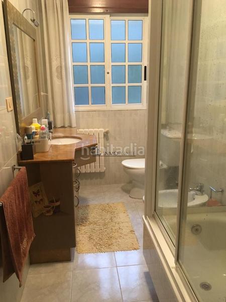 Foto d708bb9d-1031-415c-b694-708fb6ad6bfa. Casa in Zona Fernández Labreda Pontevedra