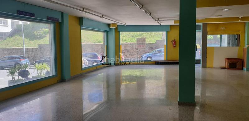 Foto be4770d2-3b3c-45ff-a8af-28af92878d28. Locale commerciale in Darbo Cangas