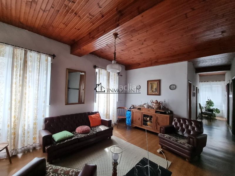 Foto c6f576ed-92e0-4a48-b393-a44588acf5d0. Casa a San Salvador - Caeira Poio