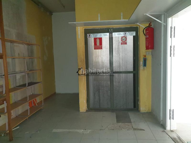Foto 542fc761-1d0a-4340-8008-11e9d4132f94. Edificio in Cambados