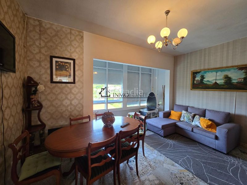 Foto 422d0b3e-5431-4727-a591-274d2be259f1. Casa a Bueu