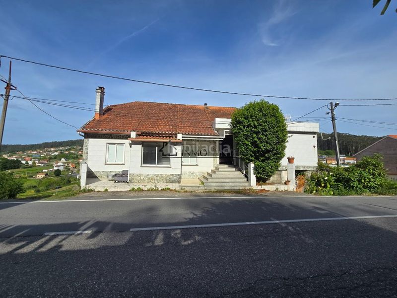 Foto 463bad17-cb86-4582-8f5f-0ffa64b1464f. Casa a Bueu