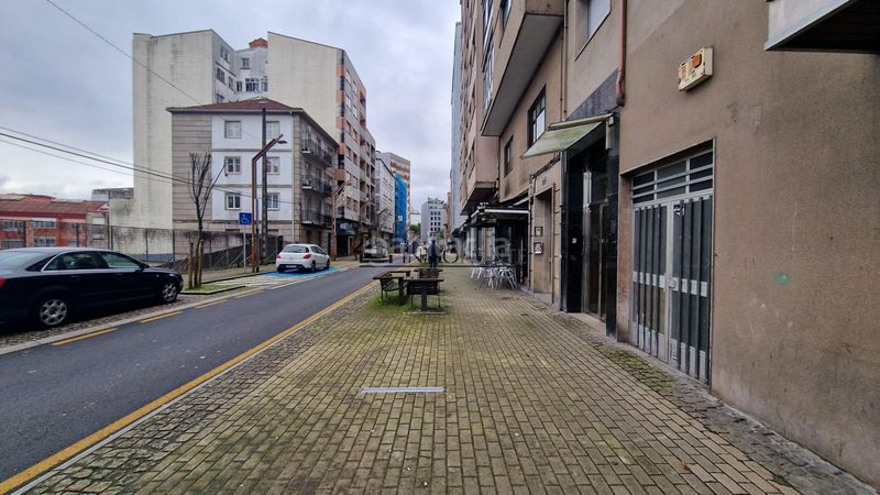 Foto 8a7cda1b-8283-44a6-a4f0-35ed1be80ebc. Alquiler local comercial alquiler de bajo comercial en el centro . se alquila bajo comercial en una ubicación inmejorable, en calle san antoni en Pontevedra