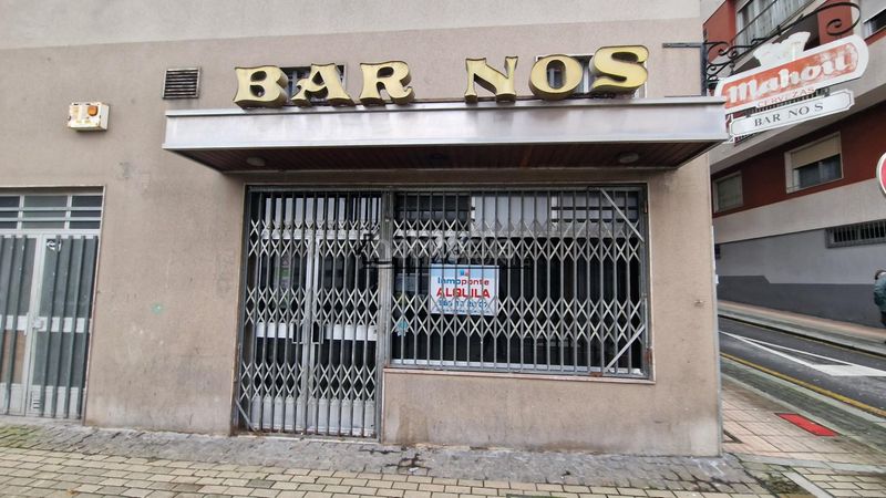 Foto f9d8ec19-0757-4e89-ae12-3f5d1de367c5. Alquiler local comercial alquiler de bajo comercial en el centro . se alquila bajo comercial en una ubicación inmejorable, en calle san antoni en Pontevedra