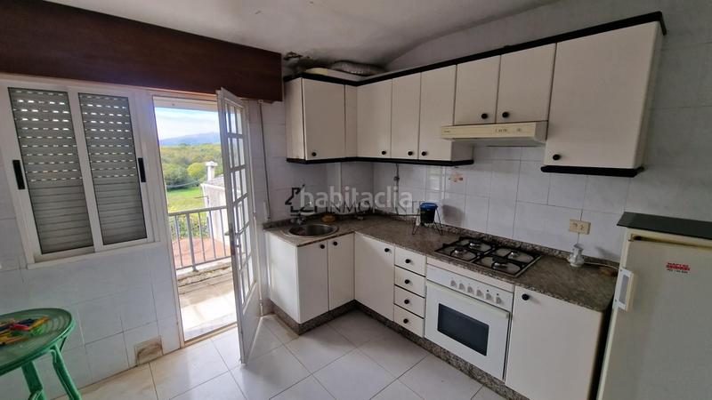 Foto 0dda0d05-84a2-45a0-a8de-144648a33f49. Casa amb calefacció aparcament a Forcarei