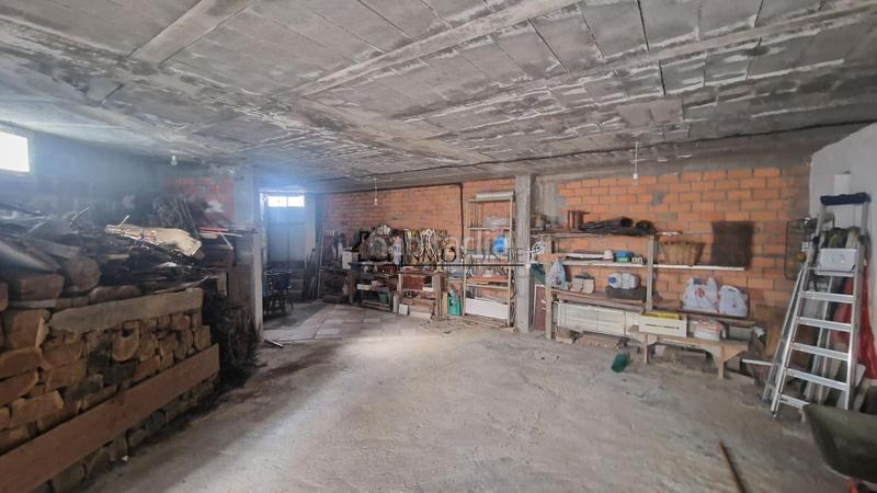 Foto 3e762992-4ba1-4417-b2ba-b2ad599761ce. Casa amb calefacció aparcament a Forcarei