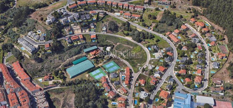 Foto 8531f99d-7415-45fd-ac74-4229ff60c3d1. Casa aparellada a Poio